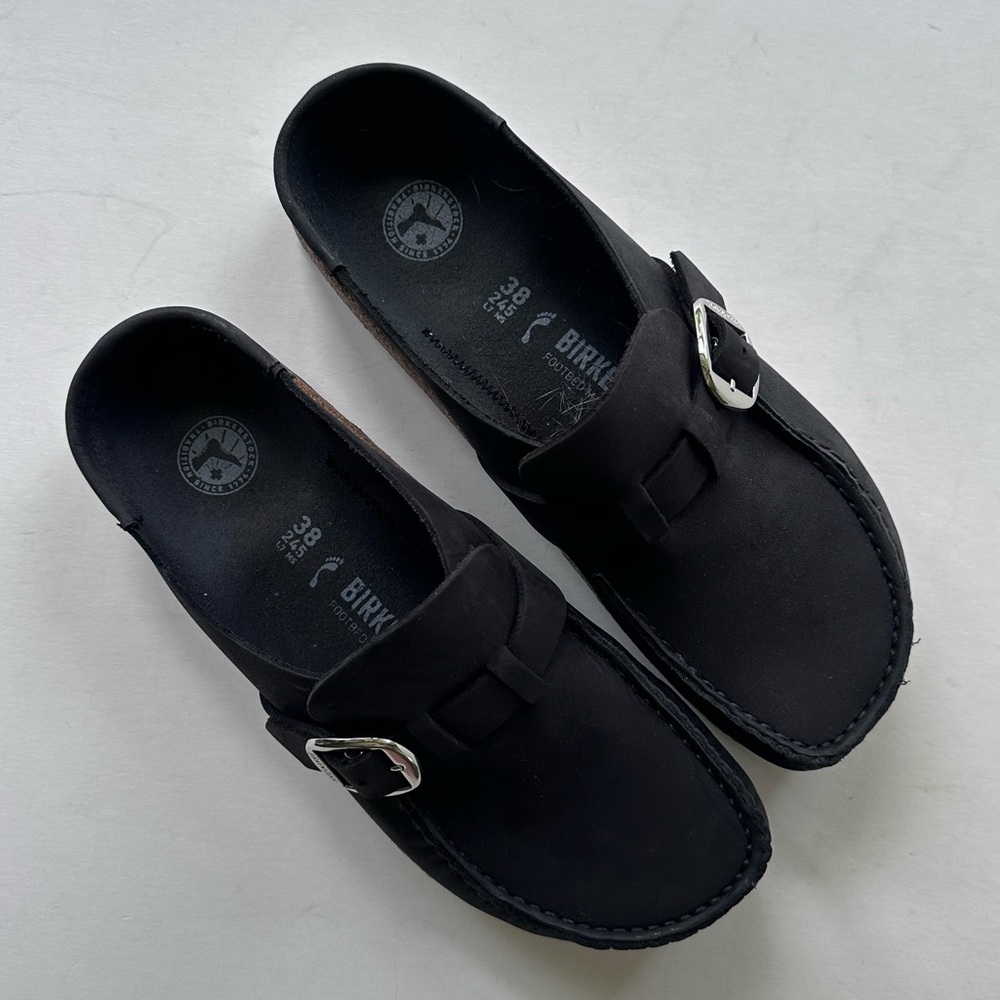 Birkenstock Buckley Clog / Mule in Black Nubuck Size 38